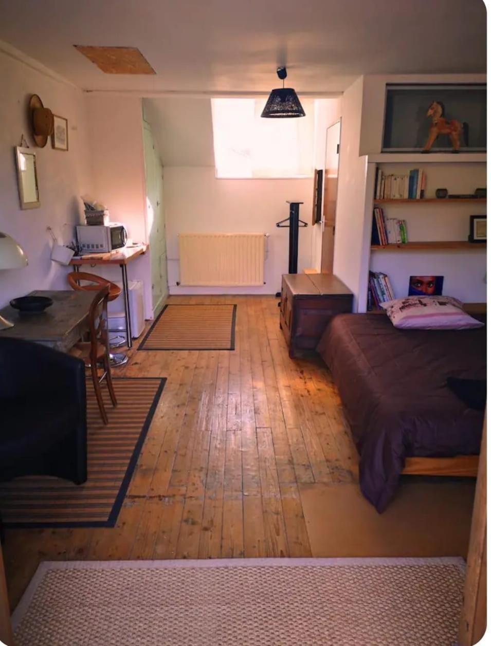 Chambres Avec Salle De Bains Et Cuisine En Centre Ville Argenton Sur Creuse Luaran gambar